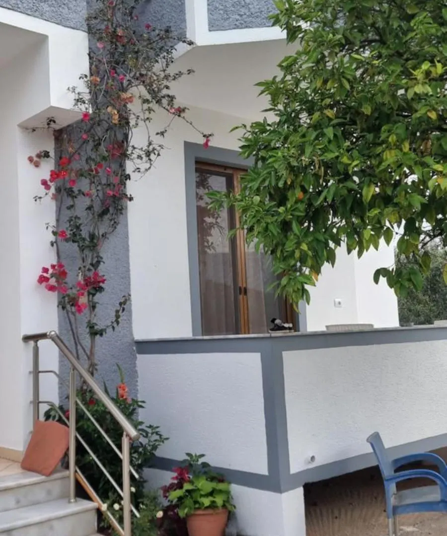 Villa Shapa Ksamil 0*,  Albania
