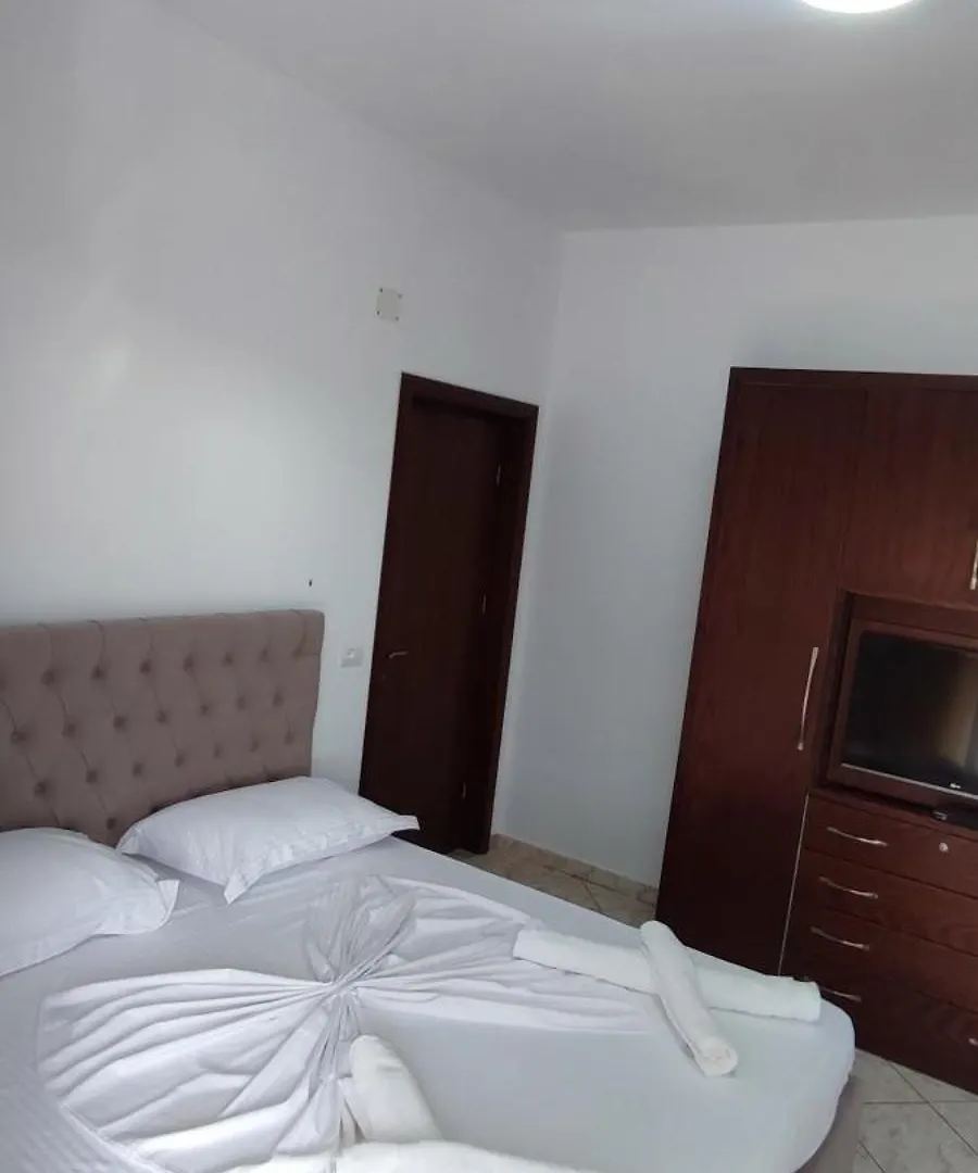 Villa Shapa Ksamil Guest house