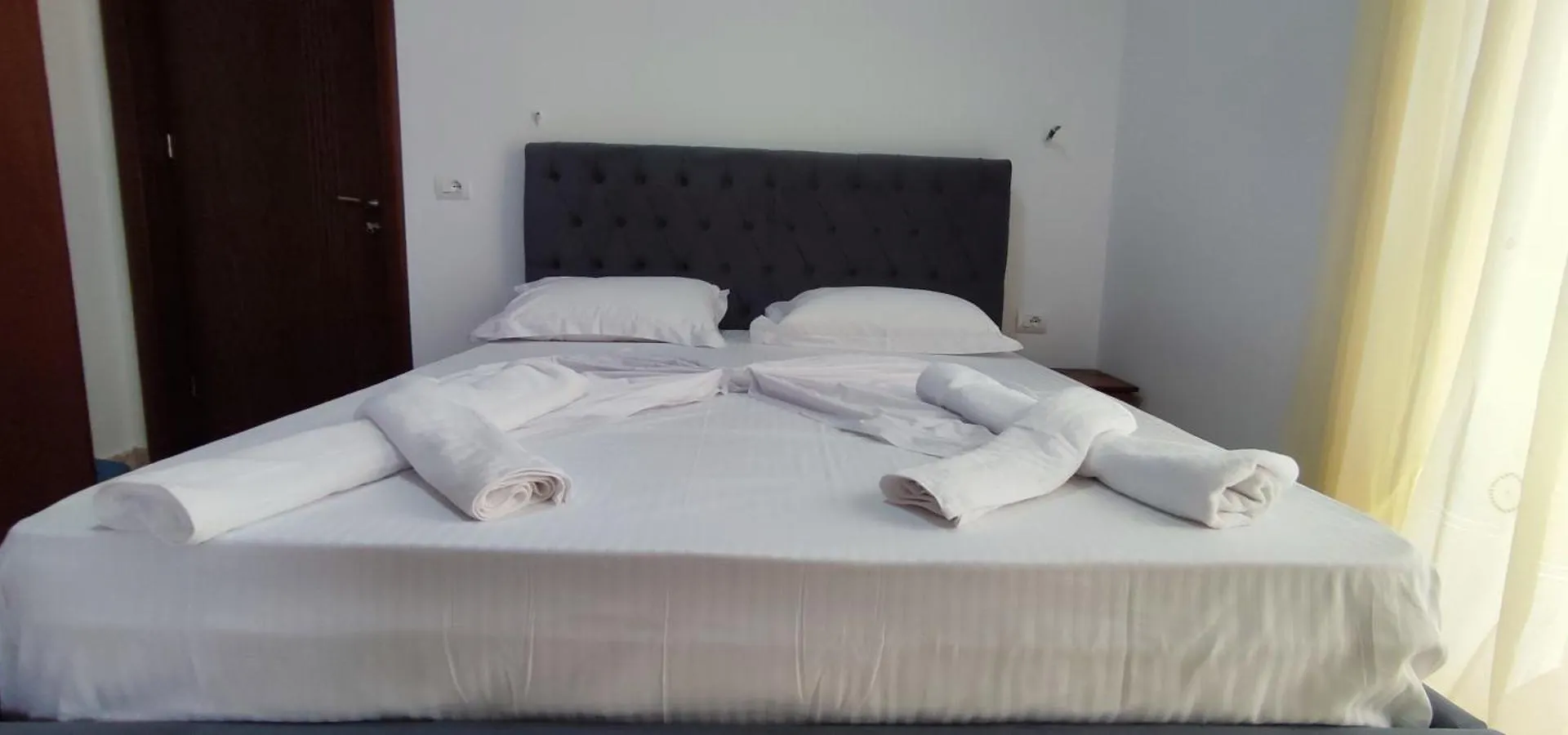 Villa Shapa Ksamil Guest house